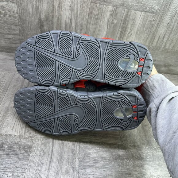 Nike Air Uptempo Men's size 8.5 Grey Crimson Red Shoes FZ3055-002 - Picture 7 of 8